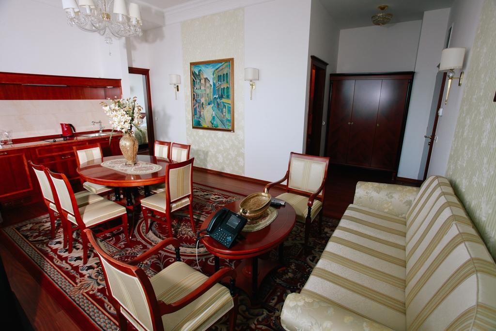 Apart-Hotel Integra Баня-Лука Номер фото